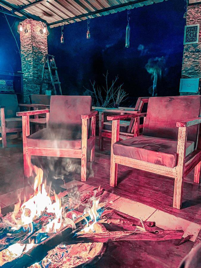 Bsr Farms Resort Pauri Kültér fotó