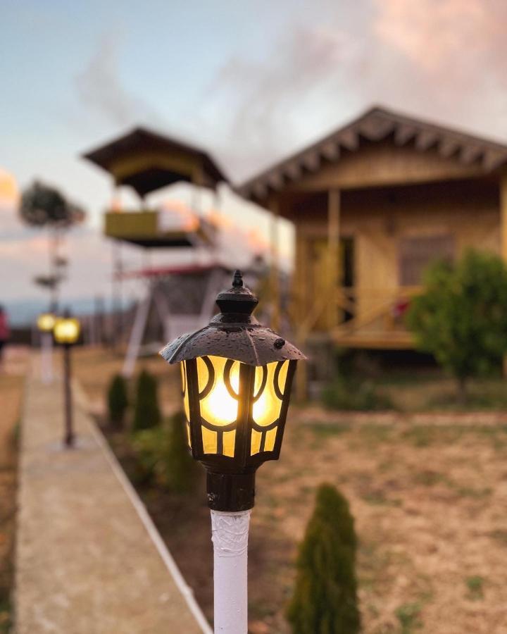 Bsr Farms Resort Pauri Kültér fotó