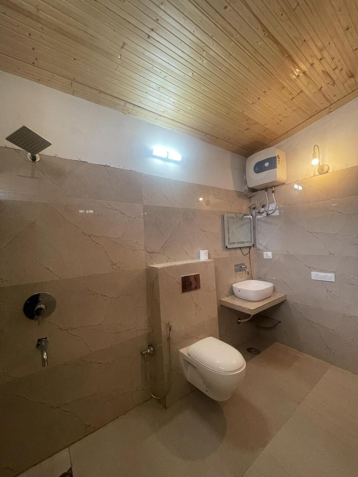 Bsr Farms Resort Pauri Kültér fotó
