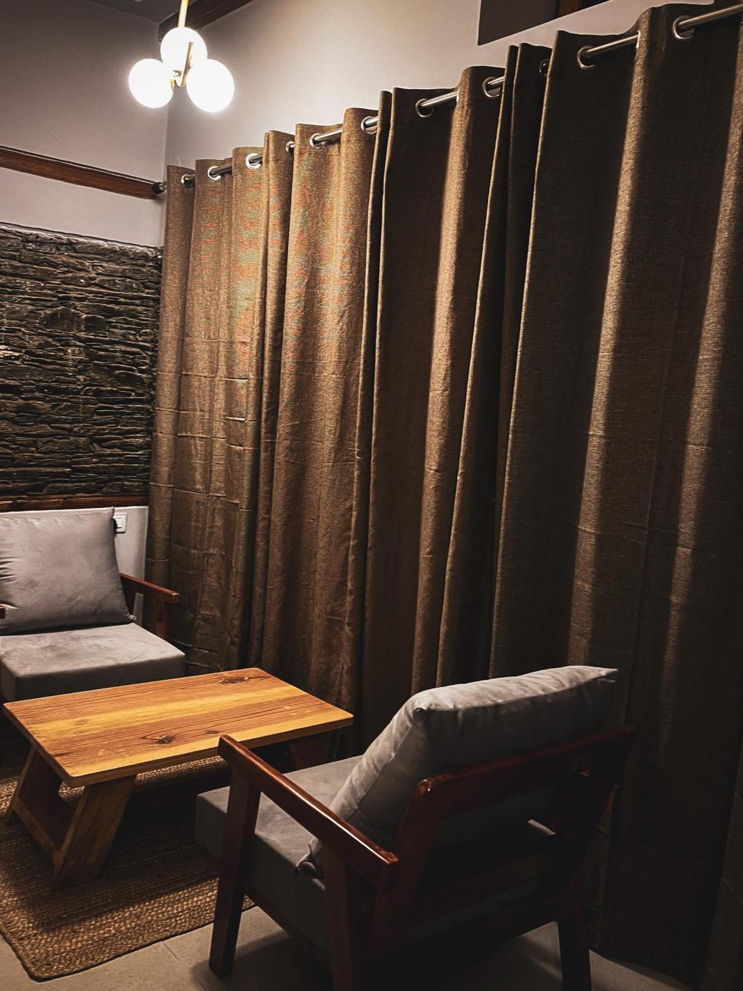 Bsr Farms Resort Pauri Kültér fotó